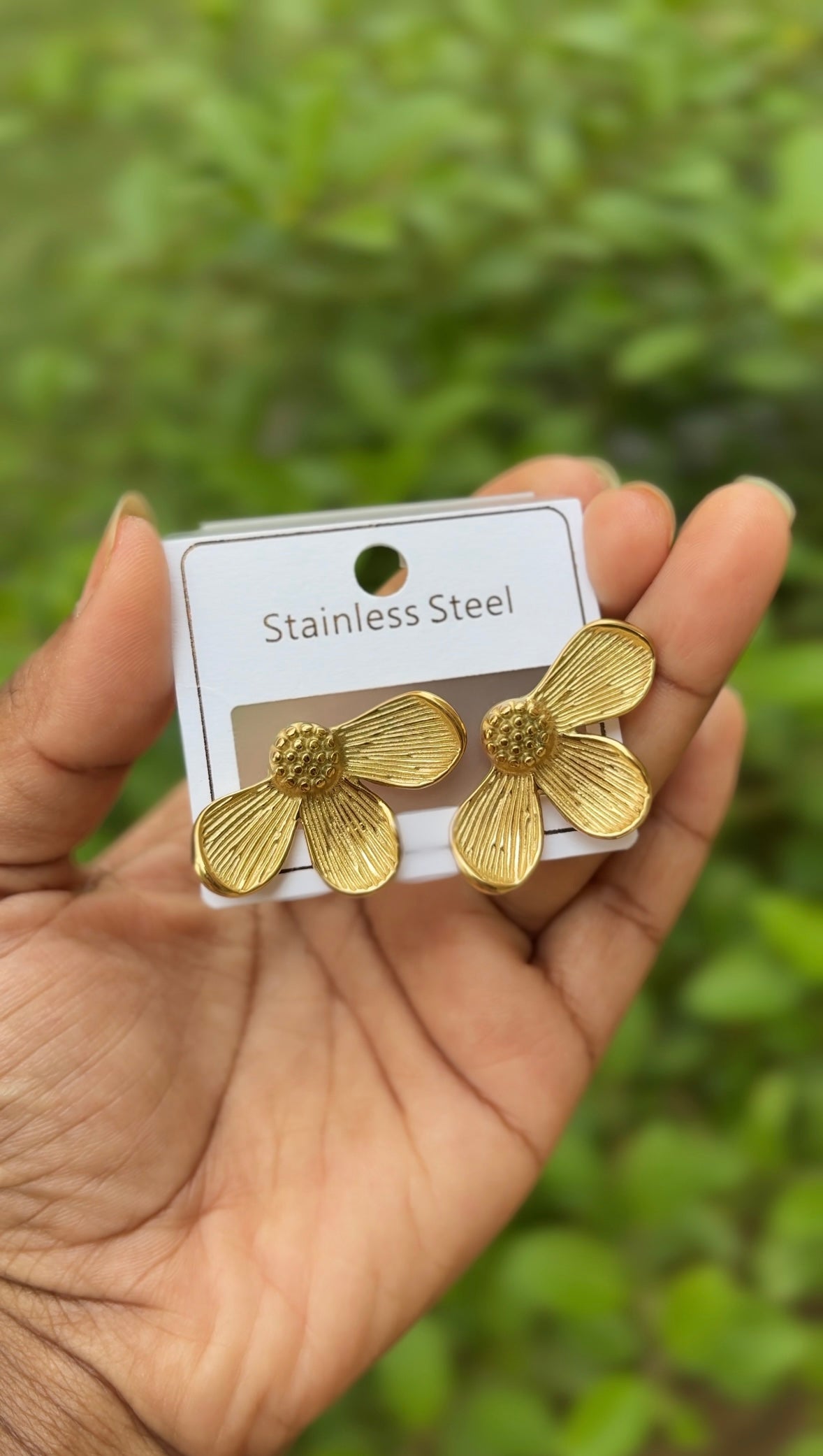 Golden Bloom Earrings 🌼✨