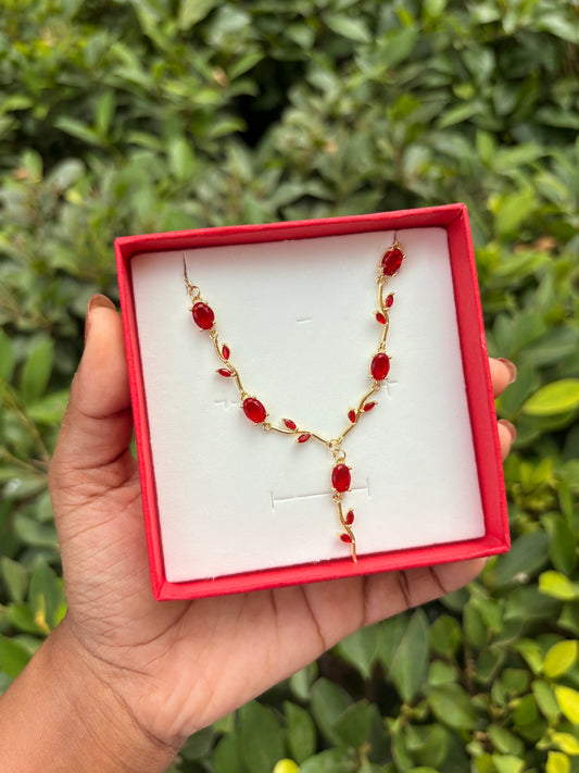 🌷 Red Tulip Necklace – Anti-Tarnish Gold Plated
