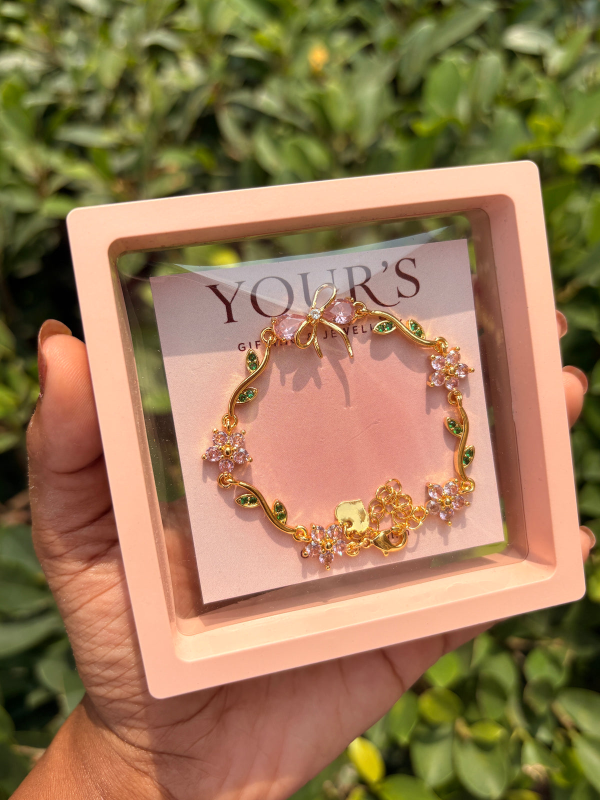 🎀 Princess Bow Bracelet