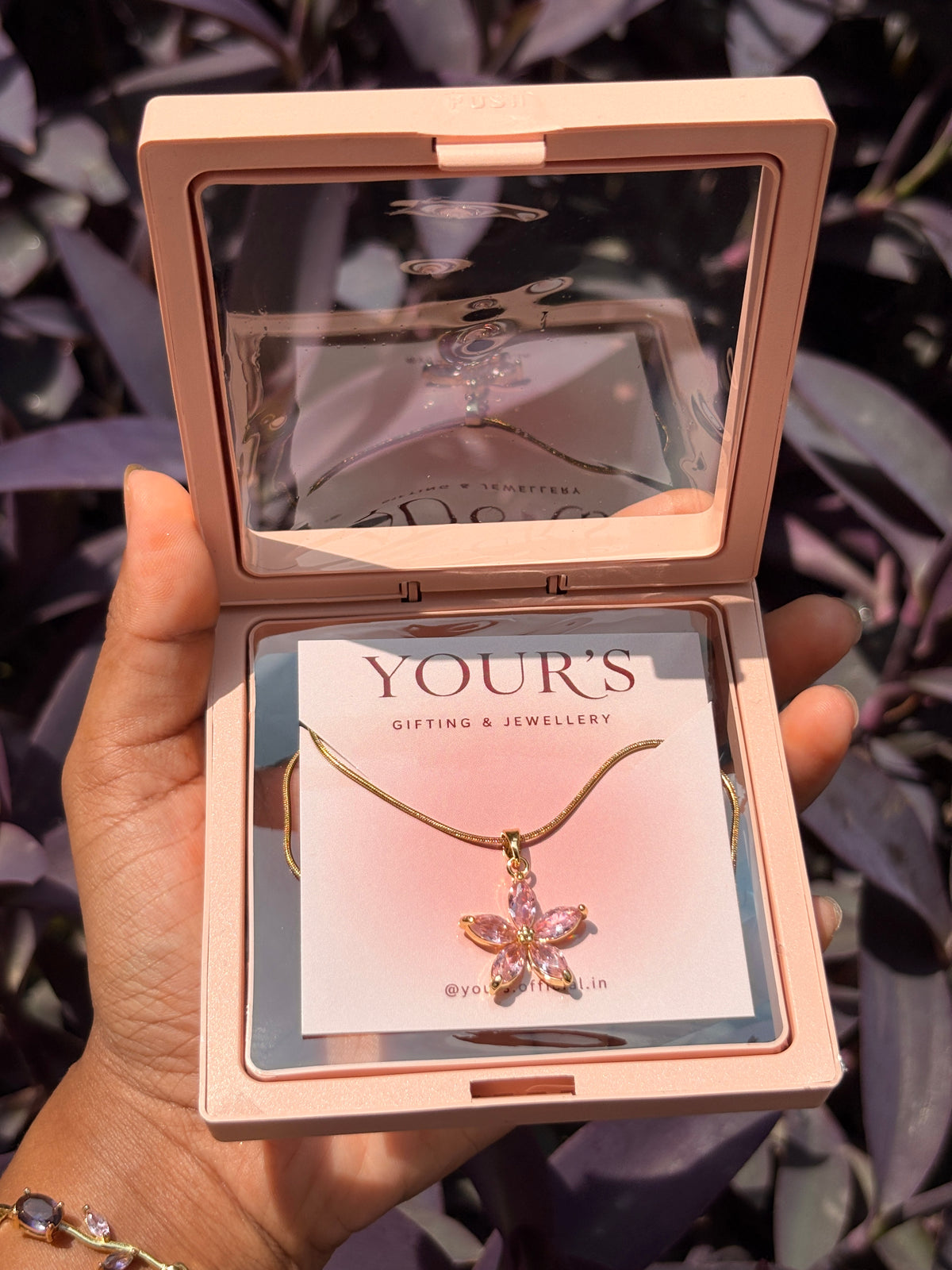 ✨ Pink Aurora Necklace