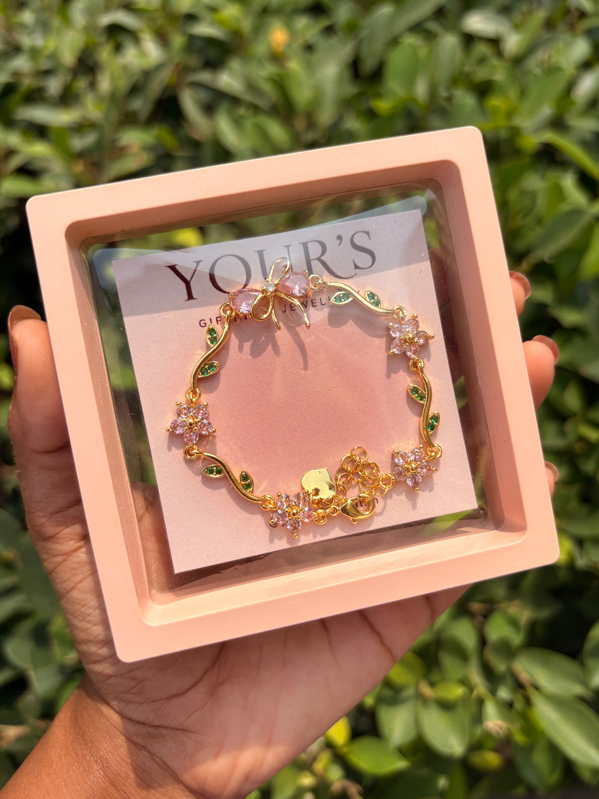 🎀 Princess Bow Bracelet