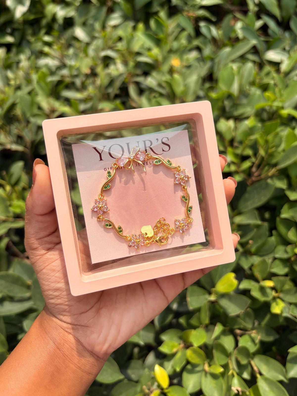 🎀 Princess Bow Bracelet