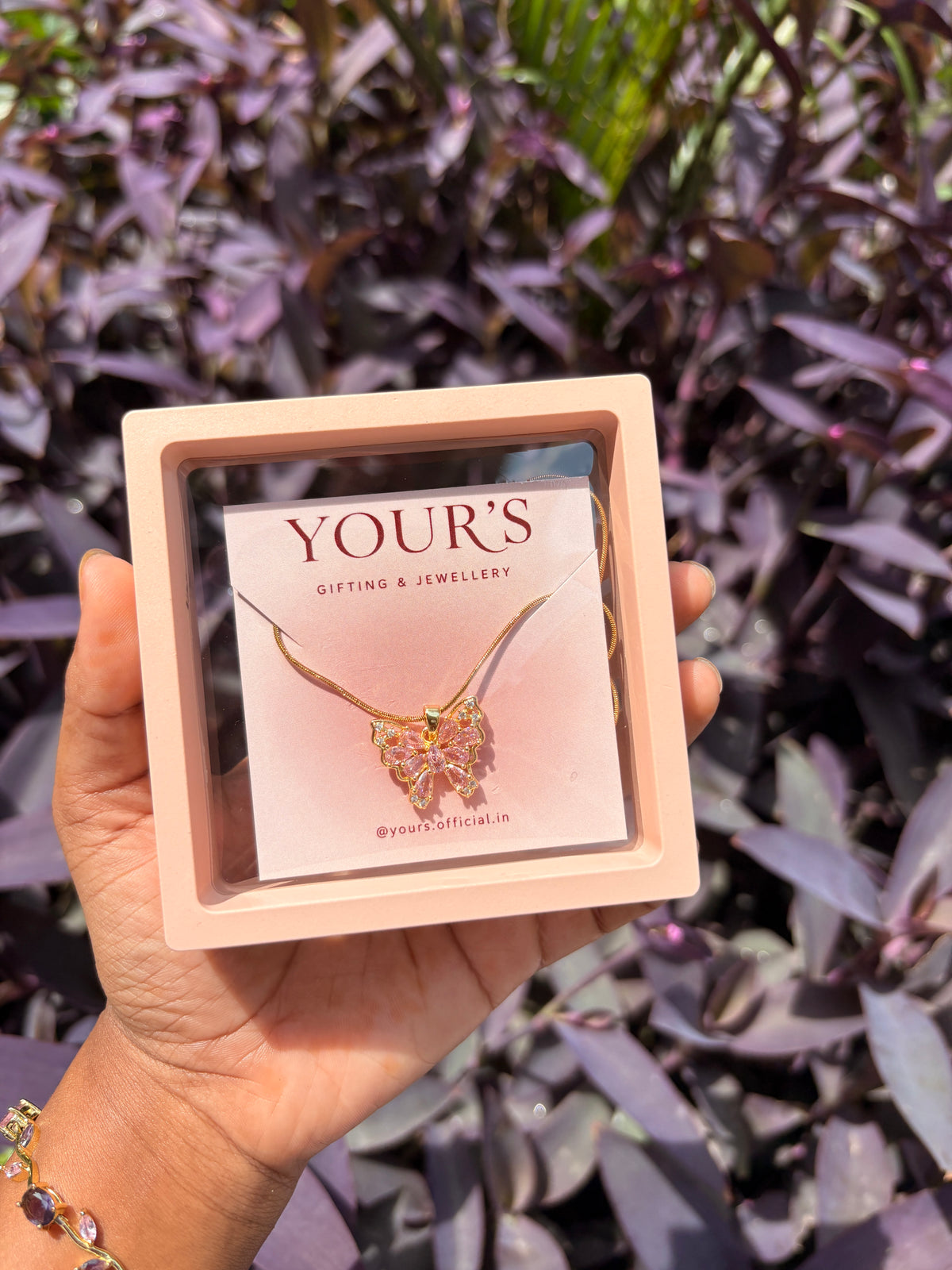 🦋 Mariposa Pink Necklace