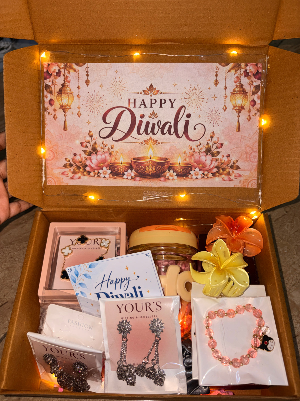 🪔 Diwali Delight Hamper ✨