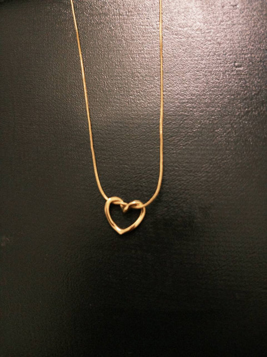 Golden Heart Necklace 🫶