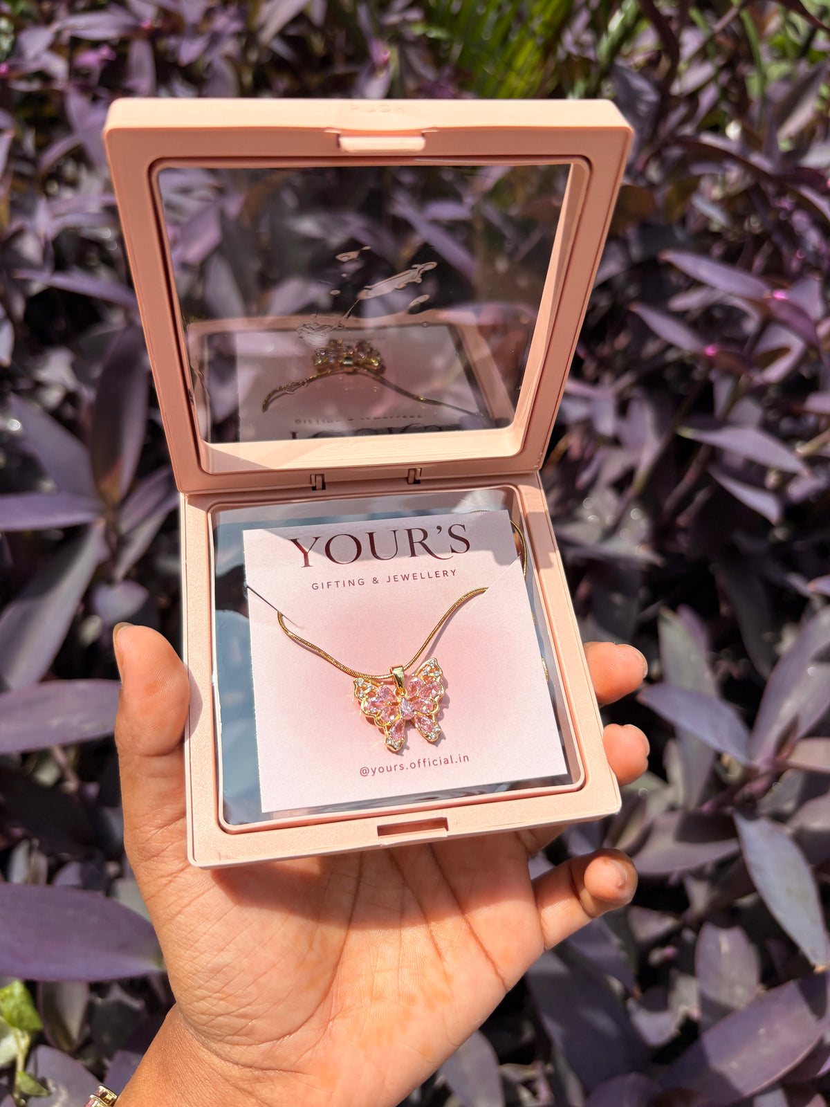🦋 Mariposa Pink Necklace
