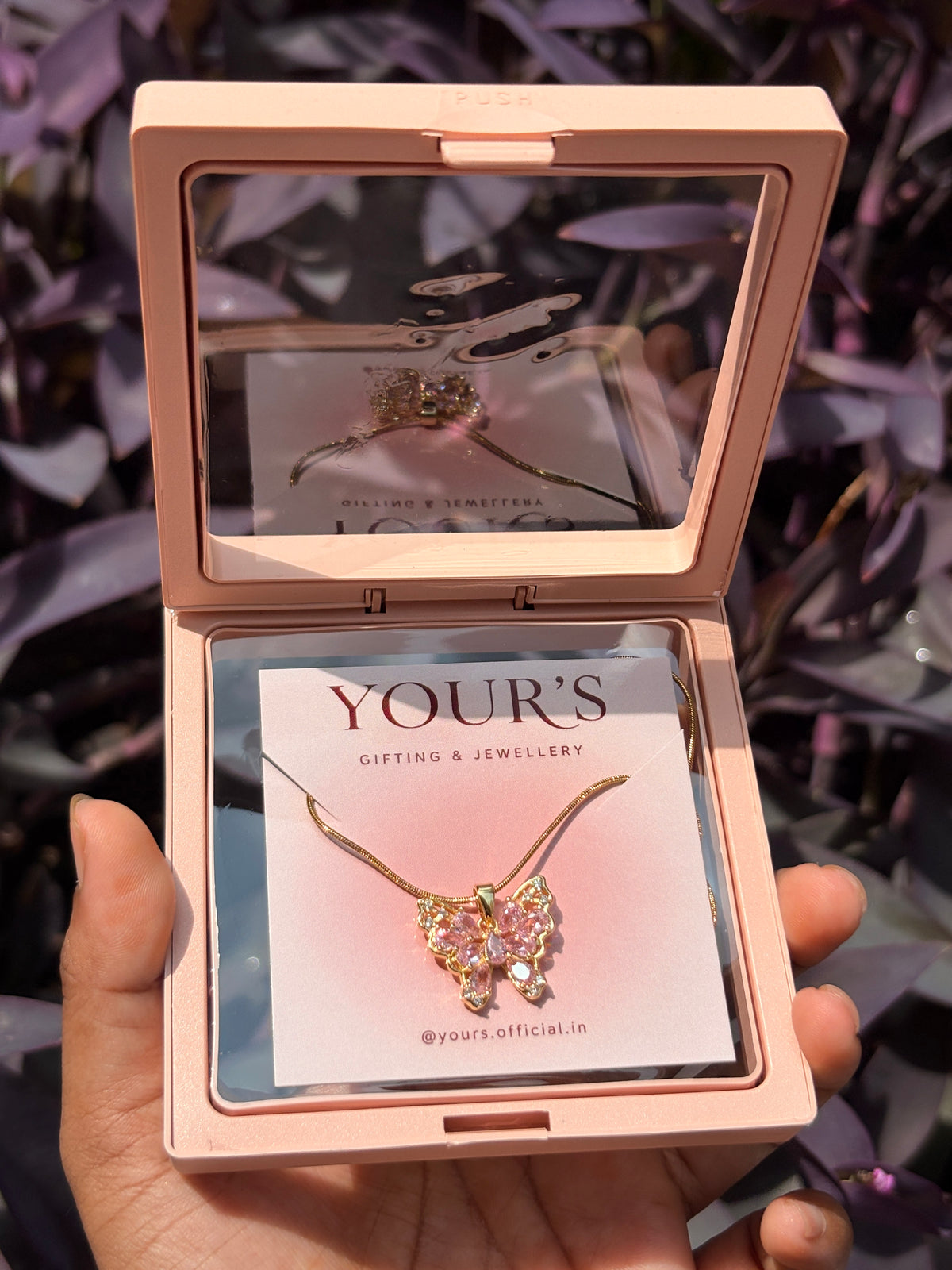 🦋 Mariposa Pink Necklace