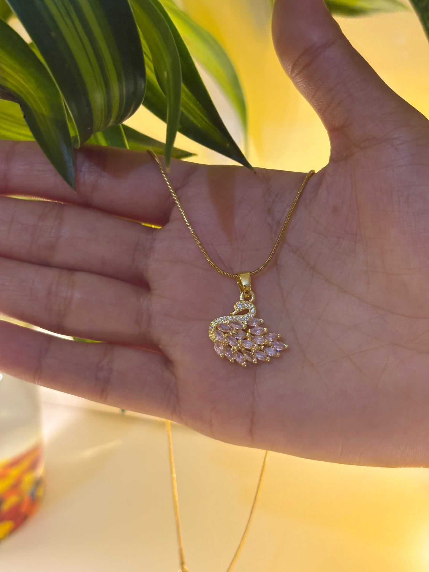 Swan Grace Necklace 🦢✨