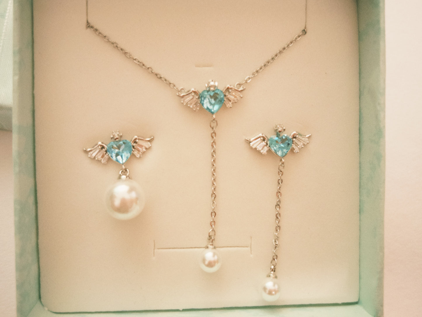 Celestial Heart Pearl Set