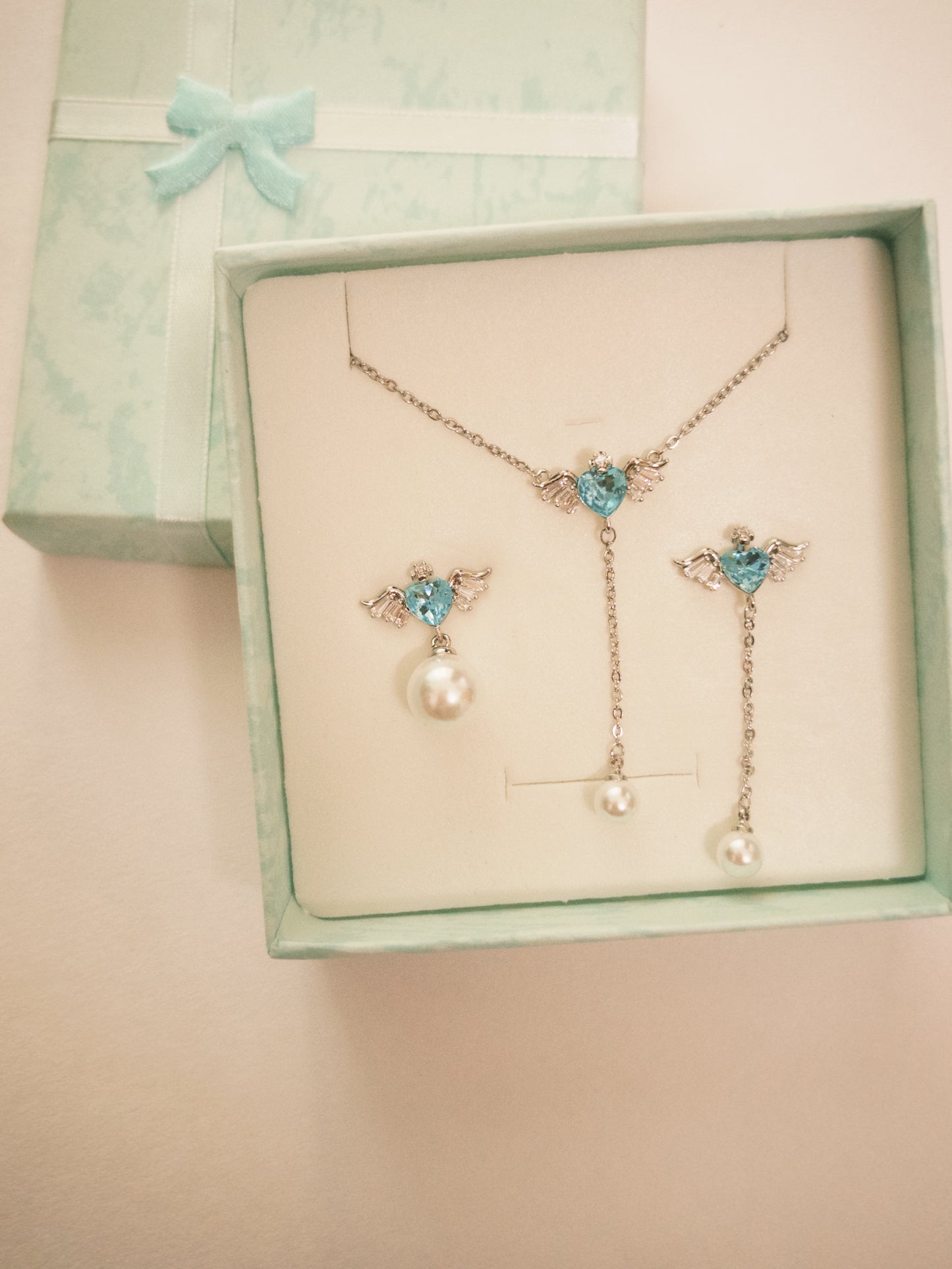 Celestial Heart Pearl Set
